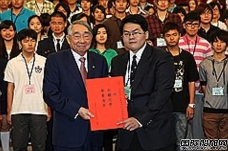 張榮發：有道德事業才會長久  