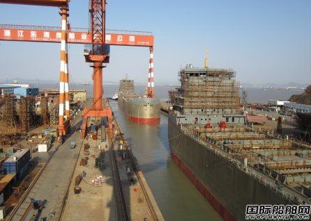 東海岸船業2艘大湖型散貨船下水