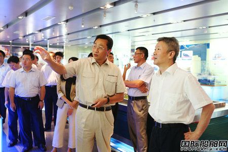 中信?？偨浝砹_熹一行到訪中遠船務