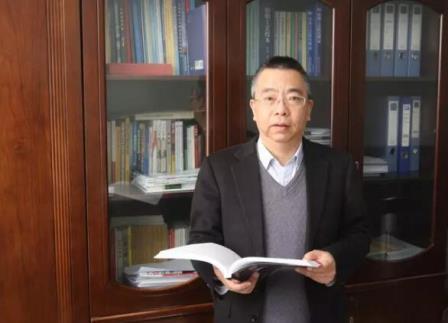 謝新：船舶制造技術進步的瞭望者
