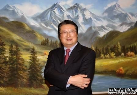胡問鳴，“南北船”的功臣還是罪人？