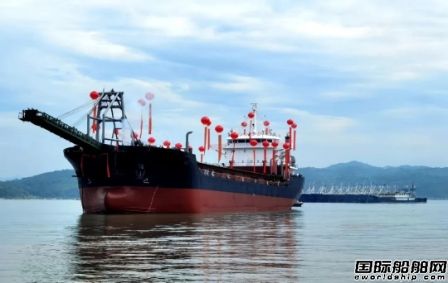 玉柴3000馬力雙主機助力萬噸級工程船順利下水