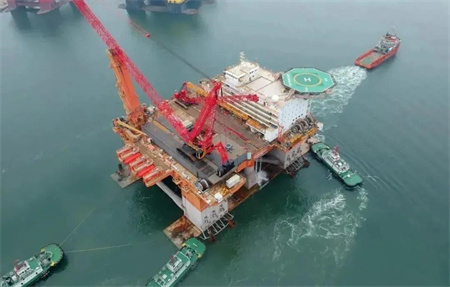 中集來福士完成第三座海上風電安裝平臺改造交付離港