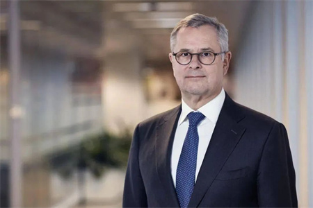 班輪公司CEO年薪曝光！究竟一年賺多少錢？