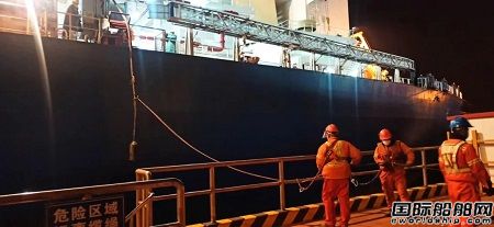 中遠海運散運“遠穗?！陛喅蔀閲鴥仁姿沂褂冒峨?0萬噸巨輪