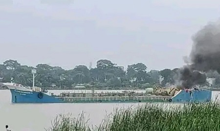 孟加拉國一艘油輪連續爆炸！4名船員死亡14人受傷