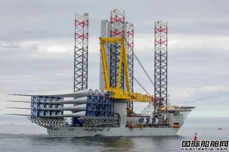 啟東中遠海運海工造首艘第四代自升式風電安裝船全球首秀
