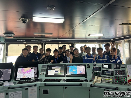 全球首艘永久“無人”超大型礦砂船投入運營！韓國又領先了