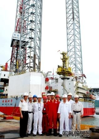 友聯船廠“南海四號”平臺完工出廠